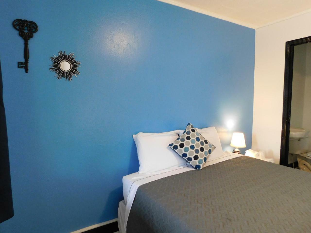 Spruce Pine Inn מראה חיצוני תמונה