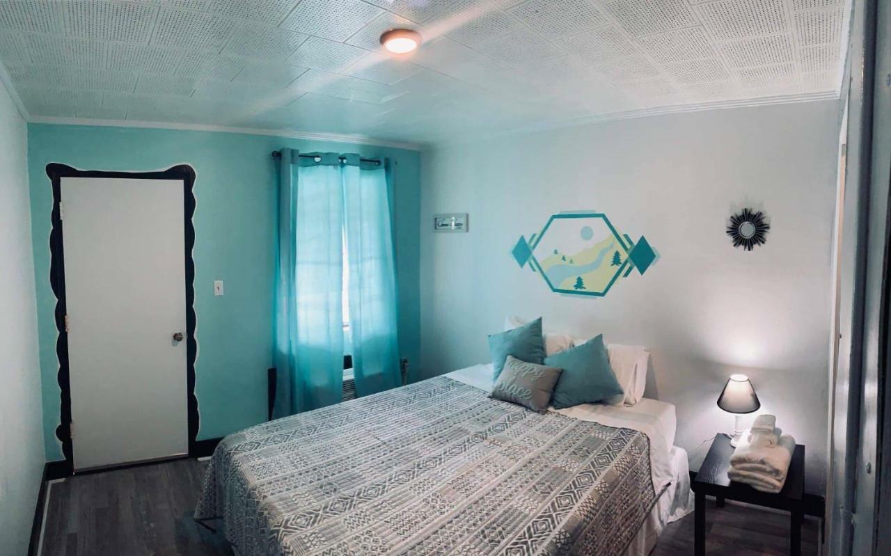 Spruce Pine Inn מראה חיצוני תמונה